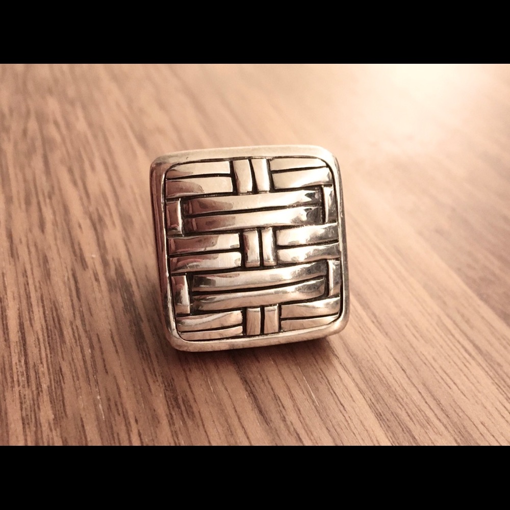 John Hardy Silver Woven Square Dome Ring - Picture 2 of 4